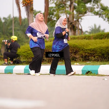 Runner Photo 7530001