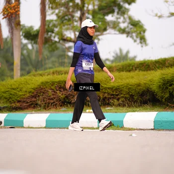 Runner Photo 7530018