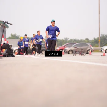 Runner Photo 7530040