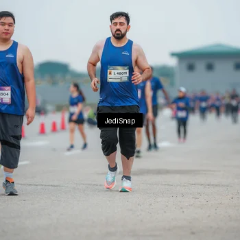 Runner Photo 7530046