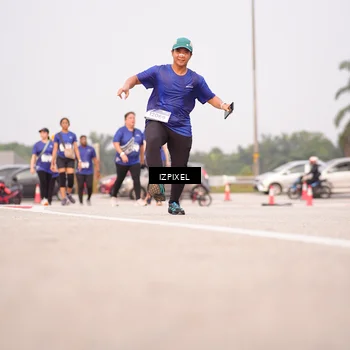 Runner Photo 7530048