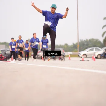 Runner Photo 7530053
