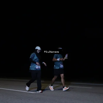 Runner Photo 7530075