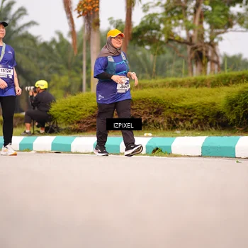 Runner Photo 7530078