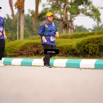 Runner Photo 7530089