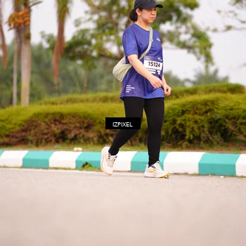 Runner Photo 7530093