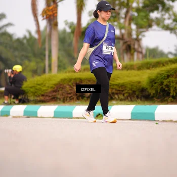 Runner Photo 7530094