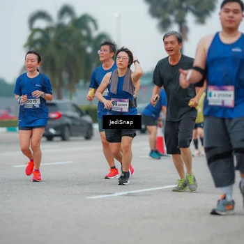 Runner Photo 7530095