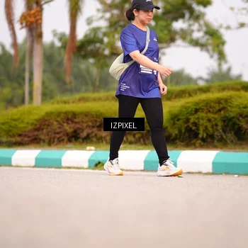 Runner Photo 7530097