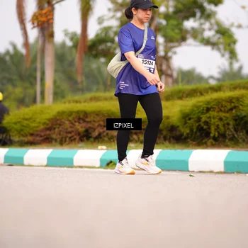 Runner Photo 7530103