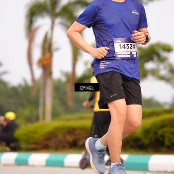 Runner Photo 7530112