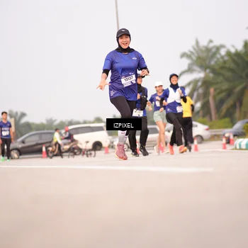Runner Photo 7530118