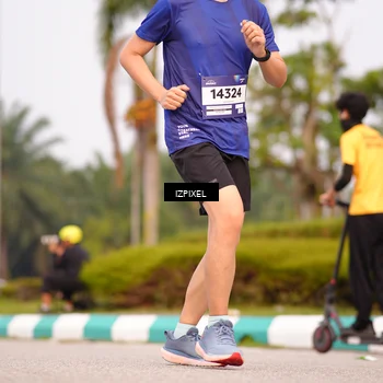 Runner Photo 7530122