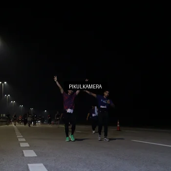Runner Photo 7530136