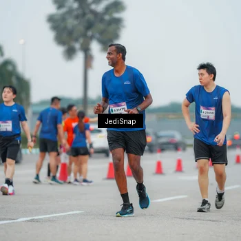 Runner Photo 7530140