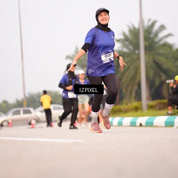 Runner Photo 7530142