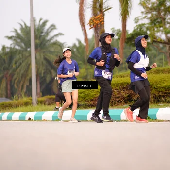Runner Photo 7530150