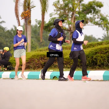 Runner Photo 7530172