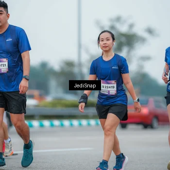 Runner Photo 7530209