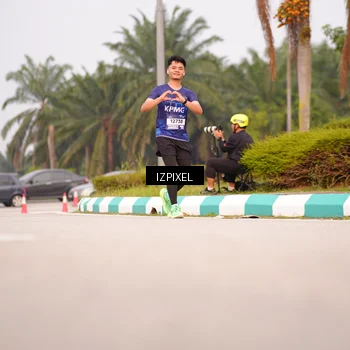 Runner Photo 7530216