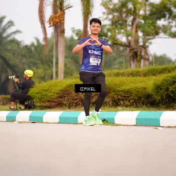 Runner Photo 7530220