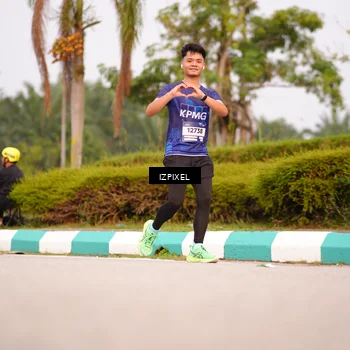 Runner Photo 7530221