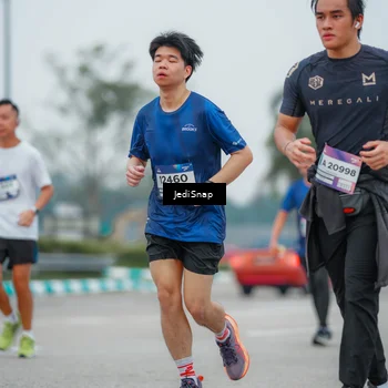 Runner Photo 7530267