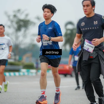 Runner Photo 7530283