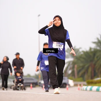 Runner Photo 7530285