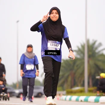 Runner Photo 7530298