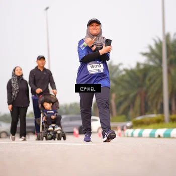 Runner Photo 7530303