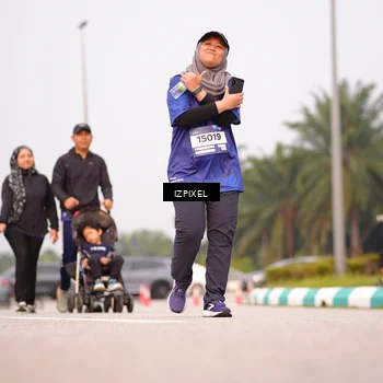Runner Photo 7530305