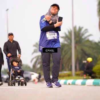Runner Photo 7530310