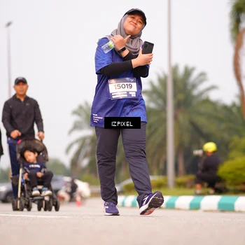 Runner Photo 7530311