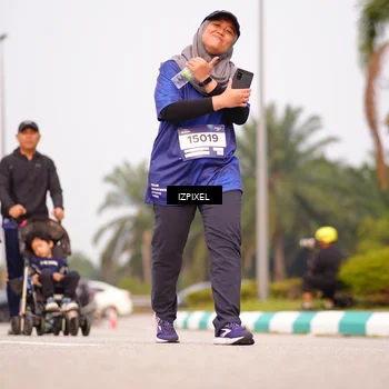 Runner Photo 7530313