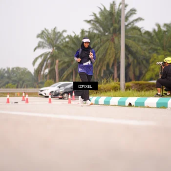 Runner Photo 7530350