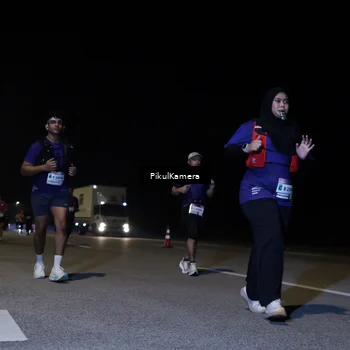 Runner Photo 7530364