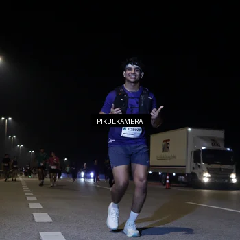 Runner Photo 7530375