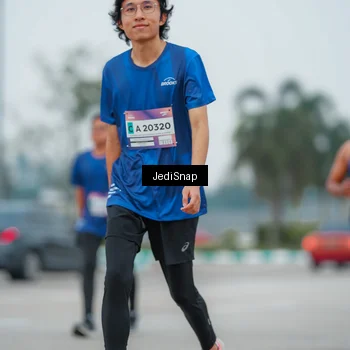 Runner Photo 7530397