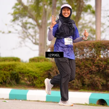 Runner Photo 7530400