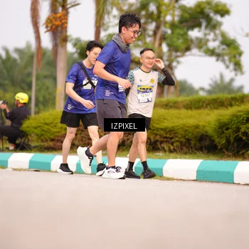 Runner Photo 7530409