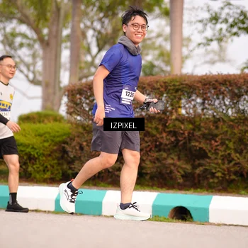 Runner Photo 7530421
