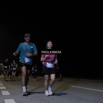Runner Photo 7530422