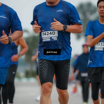 Runner Photo 7530424