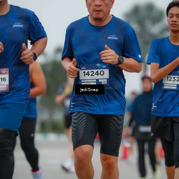Runner Photo 7530428