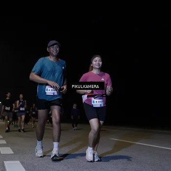 Runner Photo 7530429