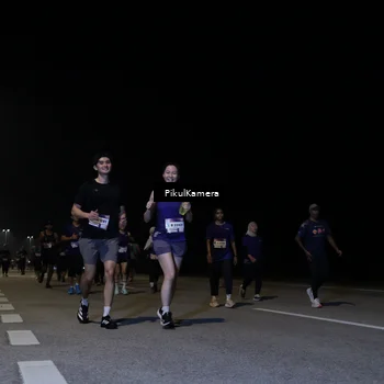 Runner Photo 7530435