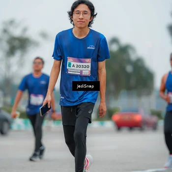 Runner Photo 7530437