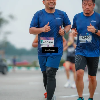 Runner Photo 7530463