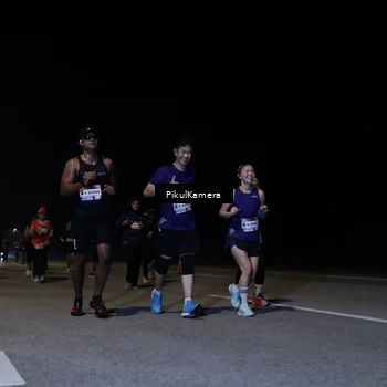 Runner Photo 7530464